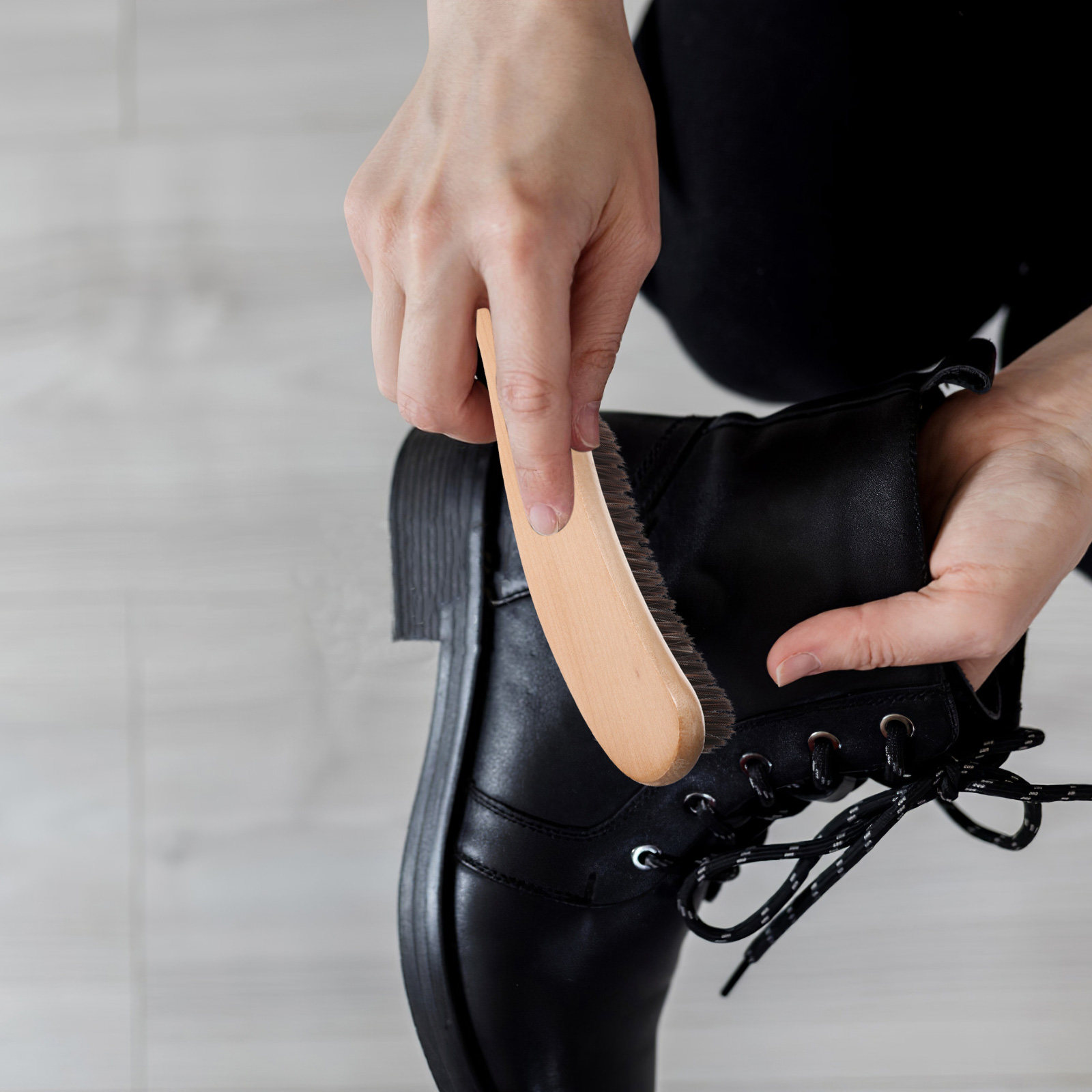Long Handle Shoe Brush Wooden  - Sneaker Cleaner recension och pris